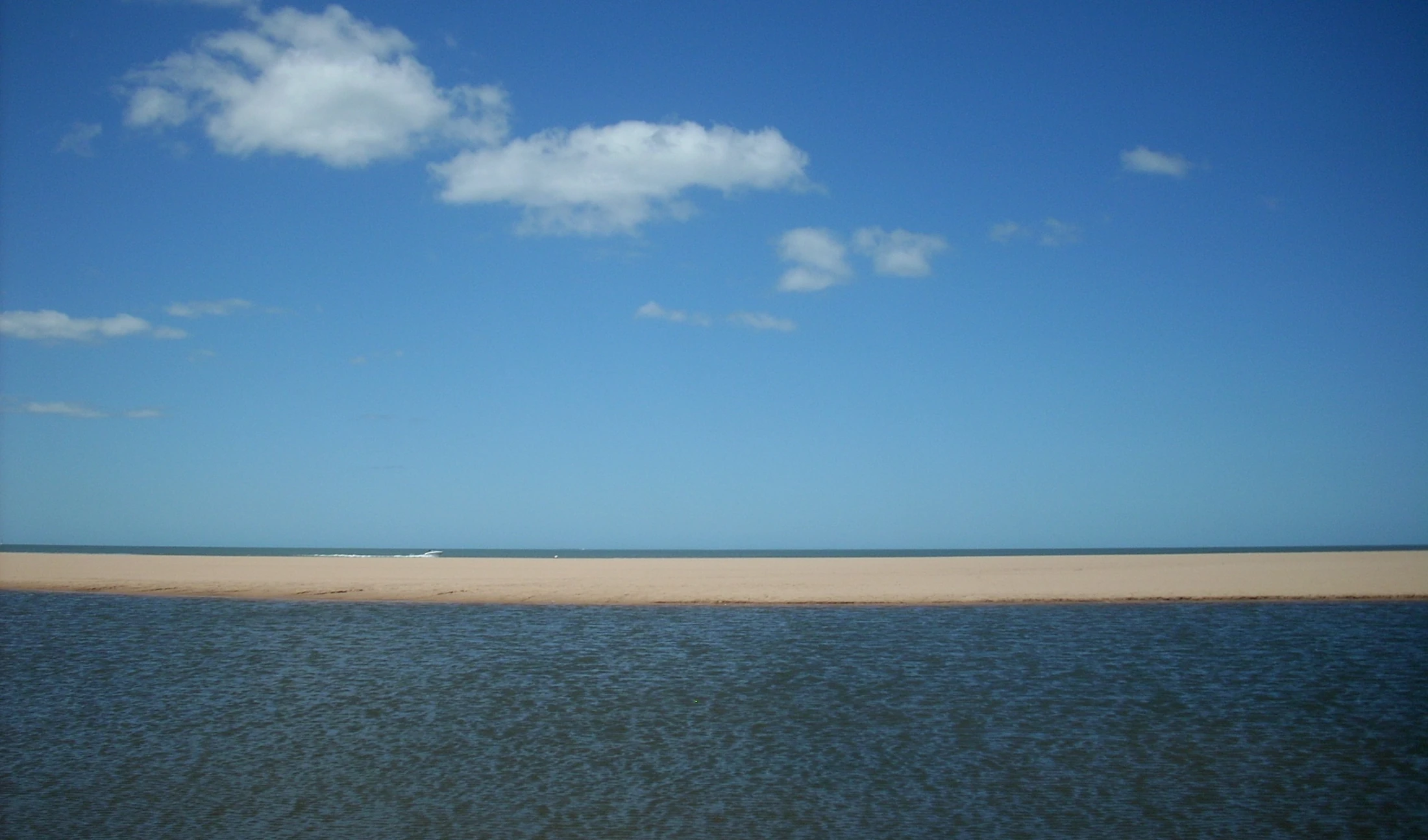 Playa Chihuahua en Maldonado, Uruguay